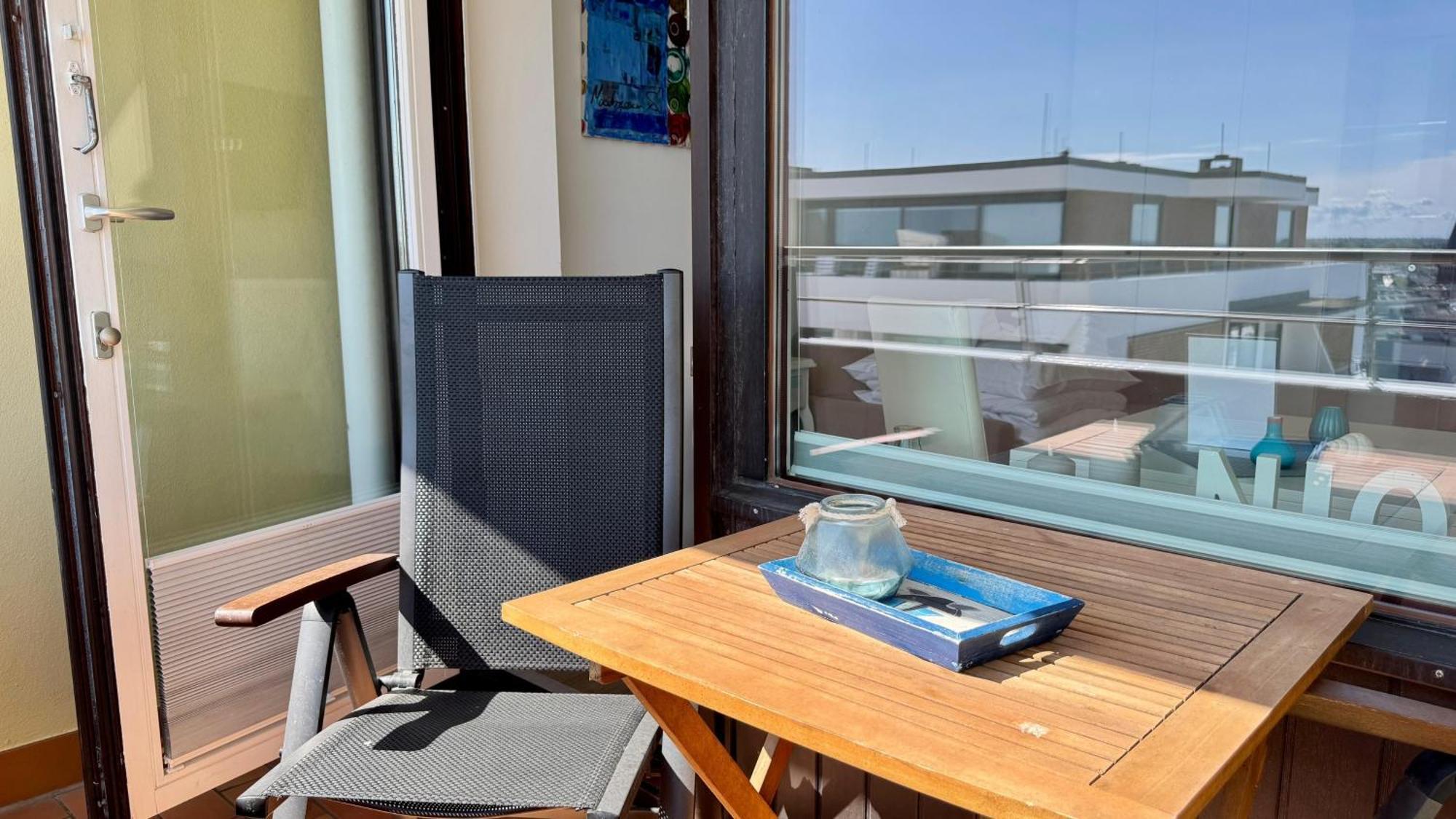 1-194, Traumhafter Blick Ueber Im Haus Metropol, 8 Etage Apartment